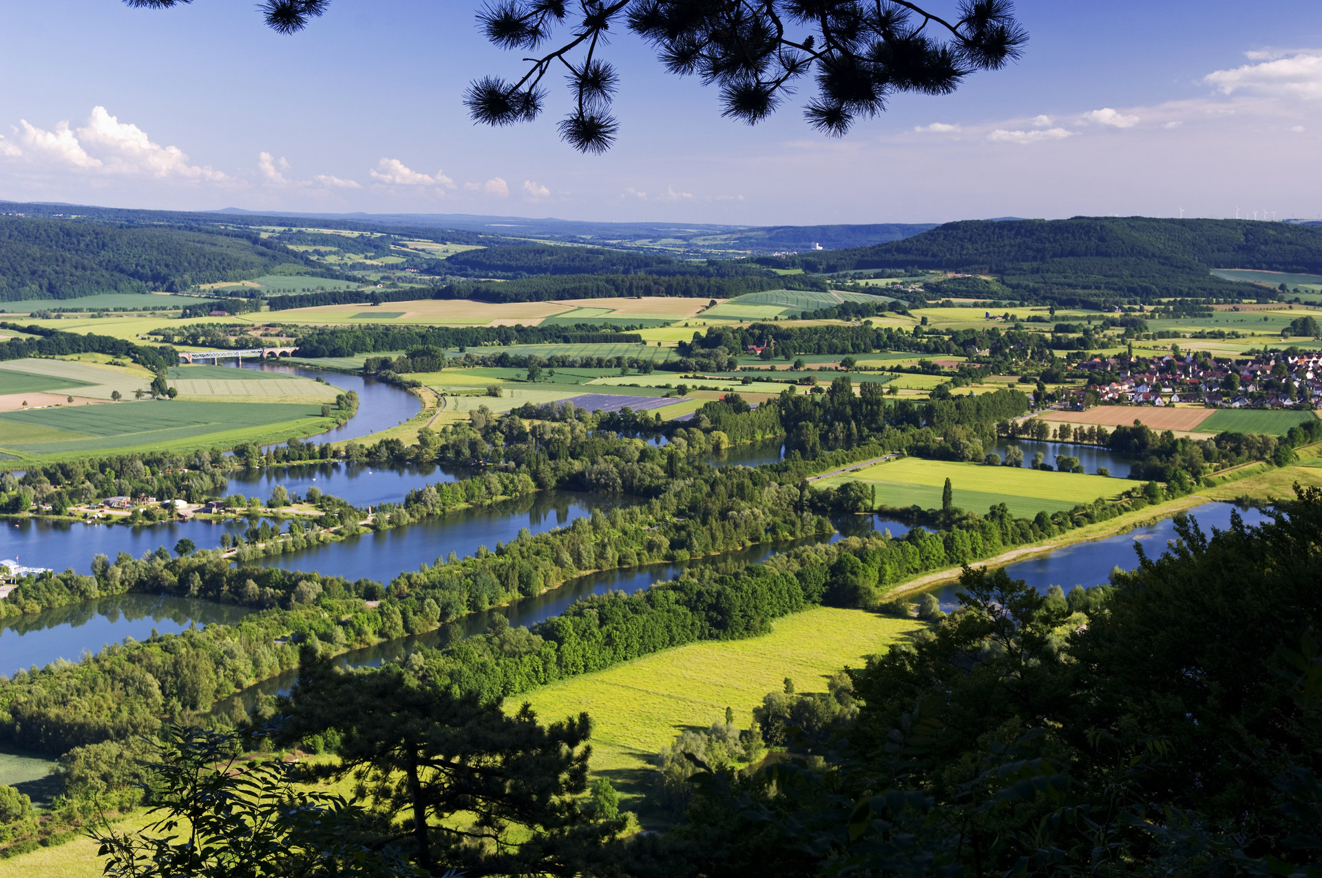 Höxter- Dem Wasserdrachen auf der Spur - Lieblingstouren Wandern ...