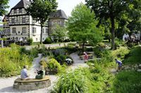 Waterkasteel St. Hubertus Heerse, Neuenheerse